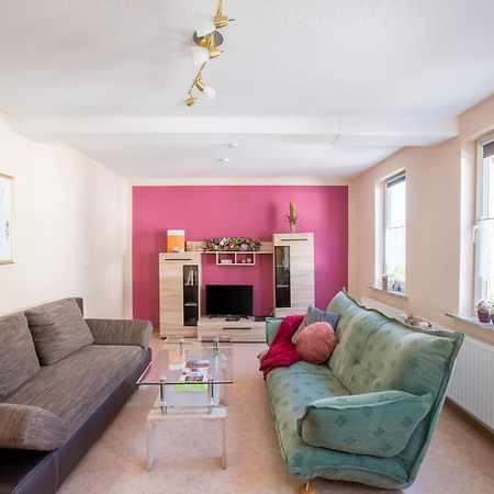 Delightful Holiday Home In Battenberg Near Forest Exteriör bild